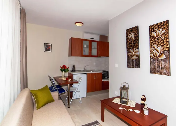 Erosaria 3* Nikiti (Sithonia)