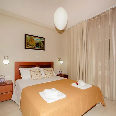 Erosaria Apartmanhotel Nikíti