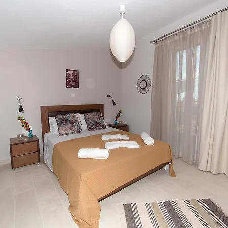 Erosaria Apartmanhotel Nikíti