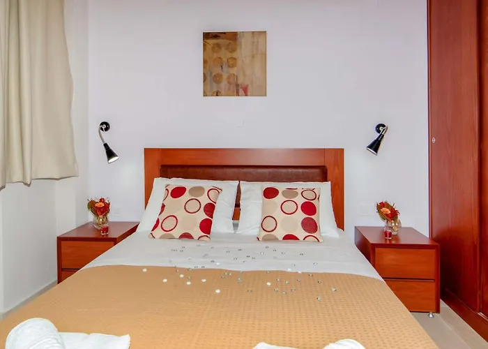 Erosaria Apartmanhotel Nikíti