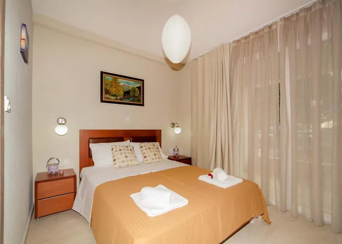 Erosaria Apartmanhotel Nikíti